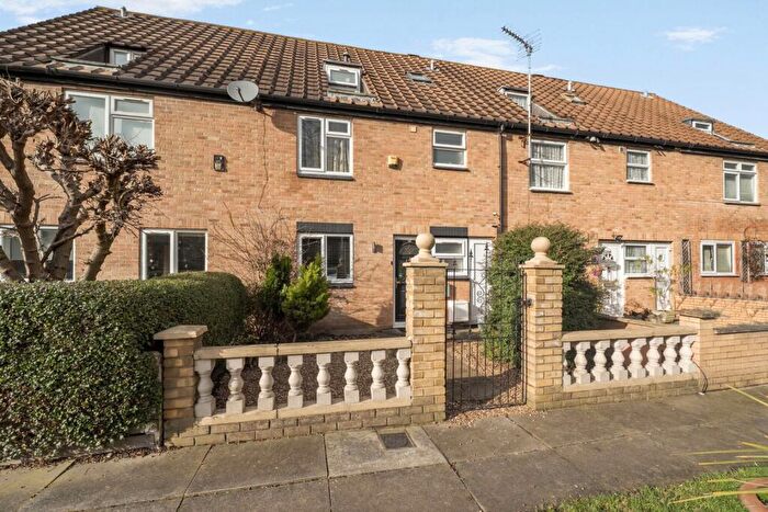 4 Bedroom Terraced House For Sale In Rushey Mead, London, SE4