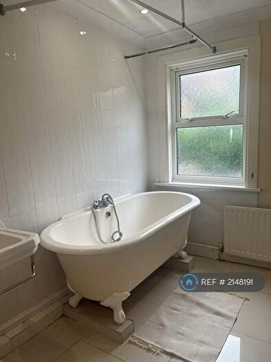 3 Bedroom Terraced House To Rent In St. Bartholomews Terrace, Rochester, ME1