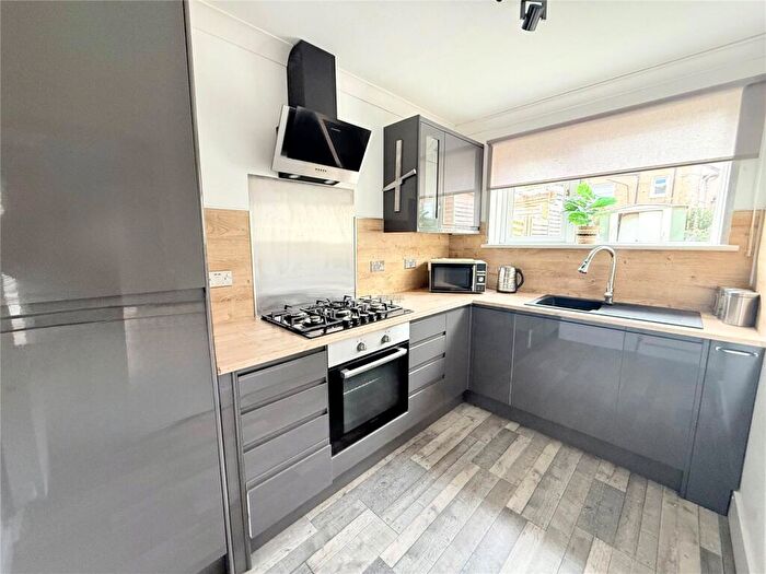 2 Bedroom Semi-Detached House For Sale In Belhaven Road, Hamilton, South Lanarkshire, ML3