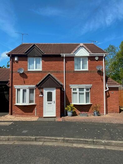 2 Bedroom Detached House To Rent In Oulton Close, Westerhope, Newcastle Upon Tyne, NE5