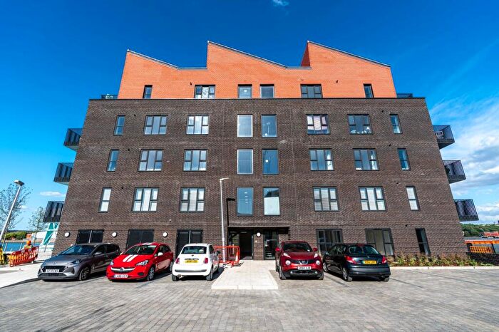 2 Bedroom Apartment To Rent In Blue Boar Lane, Headland House, ME1