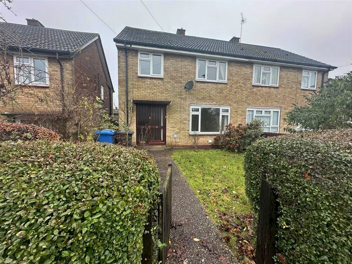 3 Bedroom Semi-Detached House To Rent In Carson Road, Chaddesden, Derby, DE21