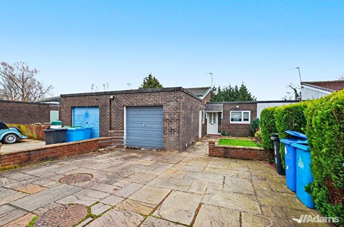 3 Bedroom Terraced Bungalow For Sale In Cranage Close, Halton Lodge, Runcorn, WA7