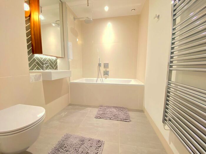 1 Bedroom Flat To Rent In City Road, London, EC1V