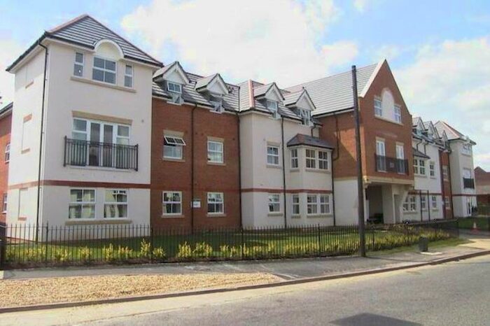 2 Bedroom Flat To Rent In The Old Dairy, Woking, GU21