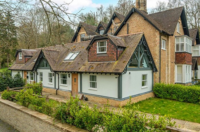 2 Bedroom Semi Detached House For Sale In Godalming, Surrey, GU7