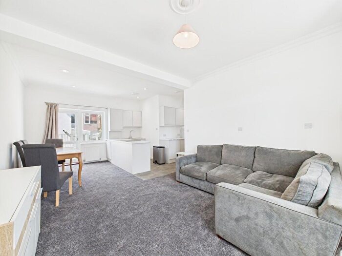 2 Bedroom Flat To Rent In Rugby Place, Brighton, BN2