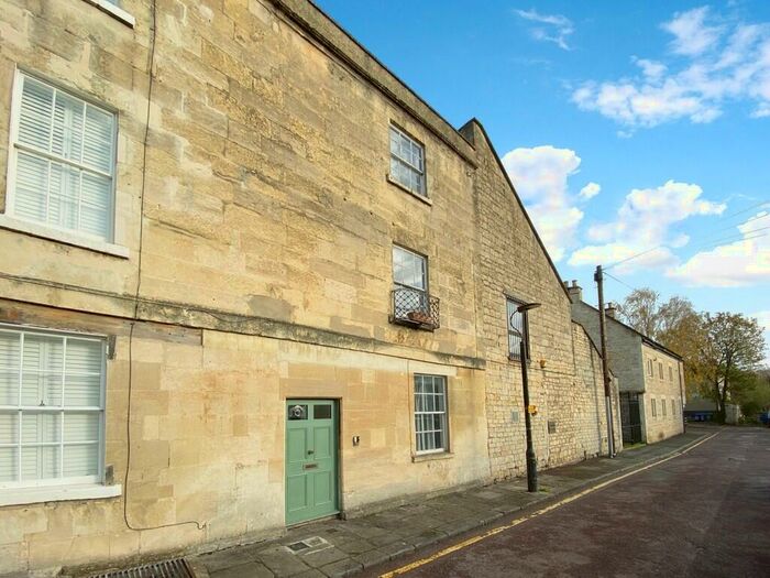 1 Bedroom Flat To Rent In Weymouth Street, BA1