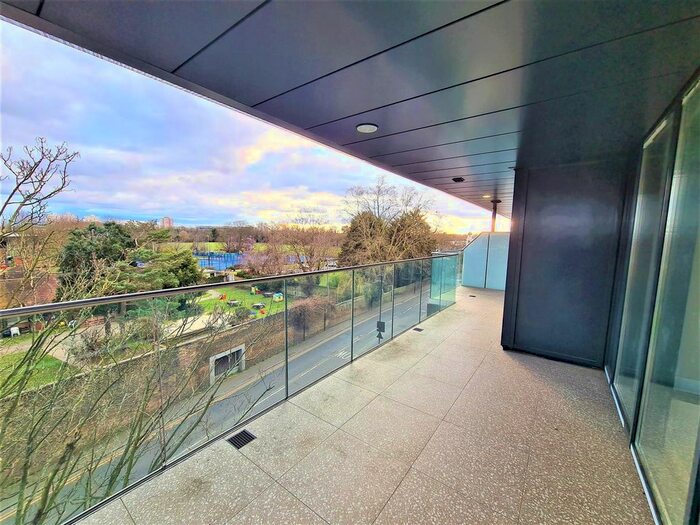 1 Bedroom Flat To Rent In Worton Road, Isleworth, TW7