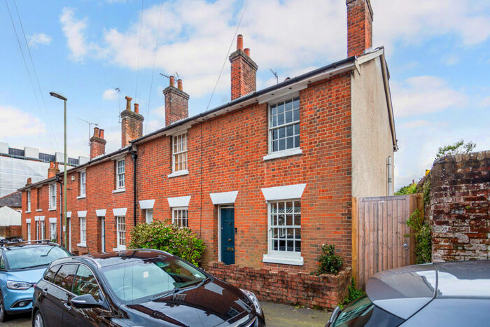 2 Bedroom Terraced House To Rent In Newburgh Street, Winchester, Hampshire, SO23