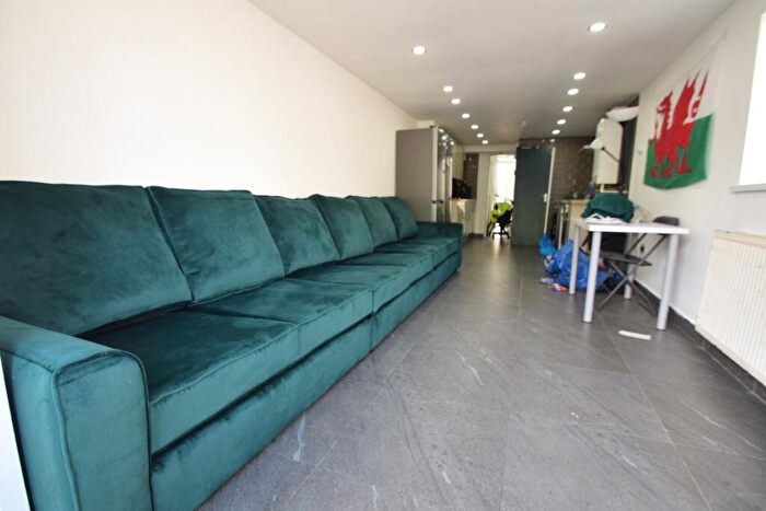 6 Bedroom House To Rent In Richards Street, Cathays, CF24