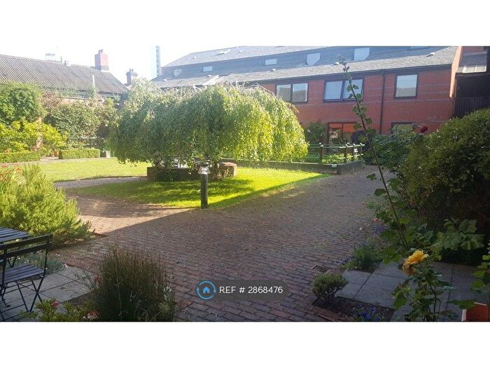 2 Bedroom Flat To Rent In Cox Street, Birmingham, B3