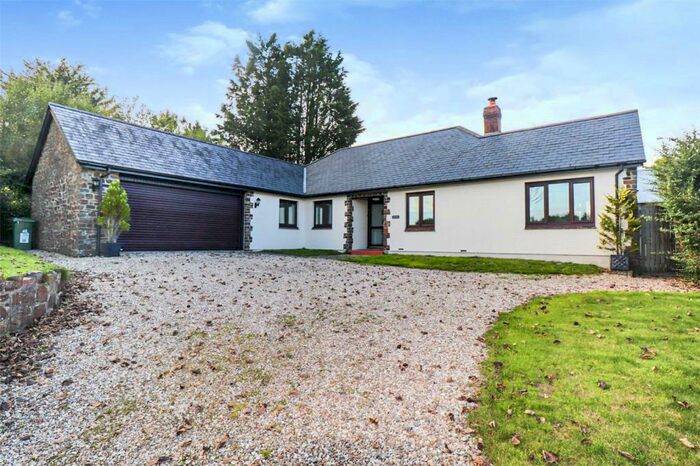 4 Bedroom Bungalow For Sale In Holsworthy, Devon, EX22