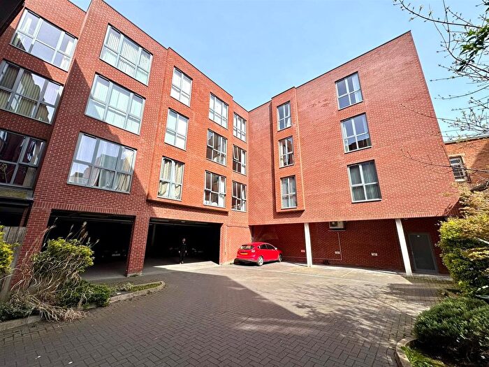 2 Bedroom Flat To Rent In Carver Street, Birmingham, B1