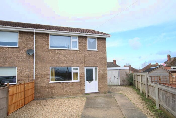 3 Bedroom Semi-Detached House To Rent In Velden Way, Market Rasen, LN8