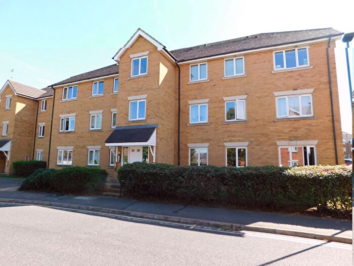 2 Bedroom Flat To Rent In Fellowes Road, Fletton, Peterborough, PE2