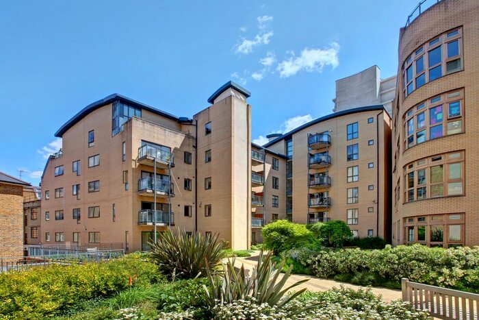 3 Bedroom Flat To Rent In Harrowby Street, London, W1H