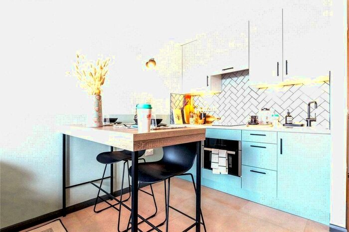 Studio To Rent In Uncle Stockwell, Courland Grove, London, SW8