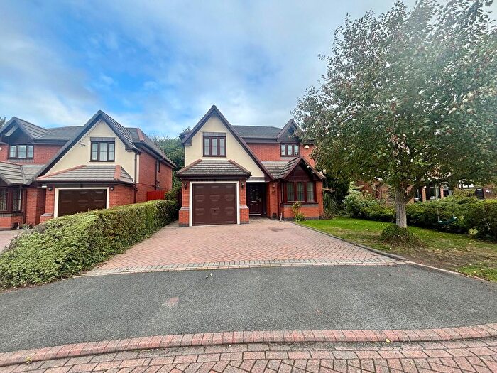 4 Bedroom Detached House To Rent In Mill Bridge Close, Crewe, CW1
