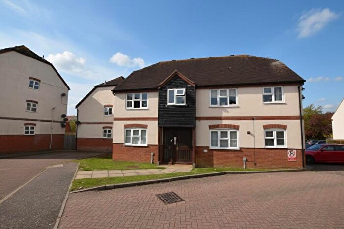 1 Bedroom Apartment For Sale In Thornborough Avenue, South Woodham Ferrers, Chelmsford, CM3
