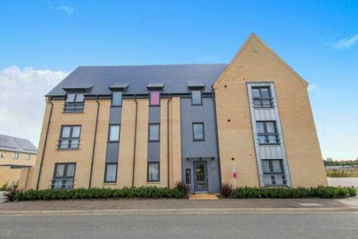 2 Bedroom Flat To Rent In School Road, Ely, CB6