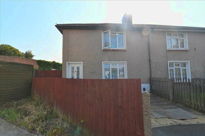 3 Bedroom Property To Rent In St. Vincents Road, Dartford, DA1