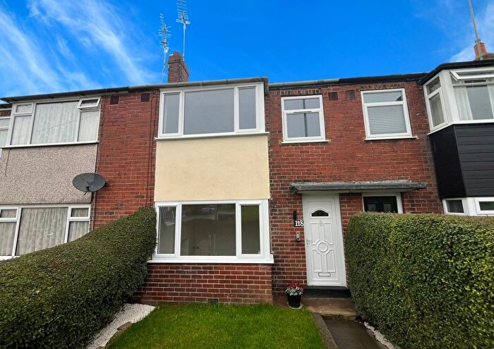 3 Bedroom Property To Rent In Calverley Lane, Leeds, LS13