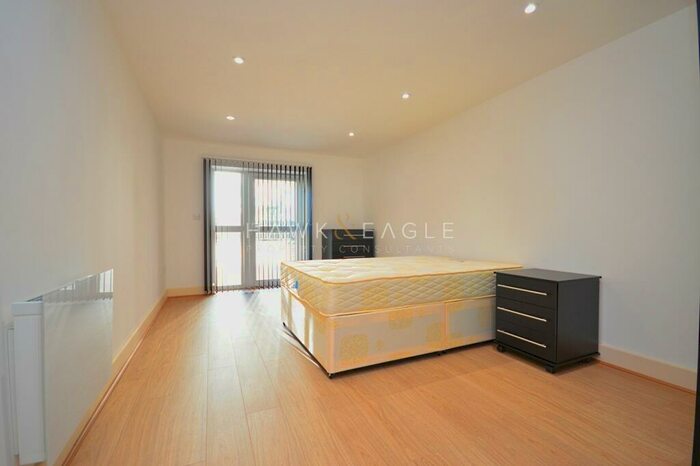 1 Bedroom Flat To Rent In Westferry Road, London, Greater London., E14