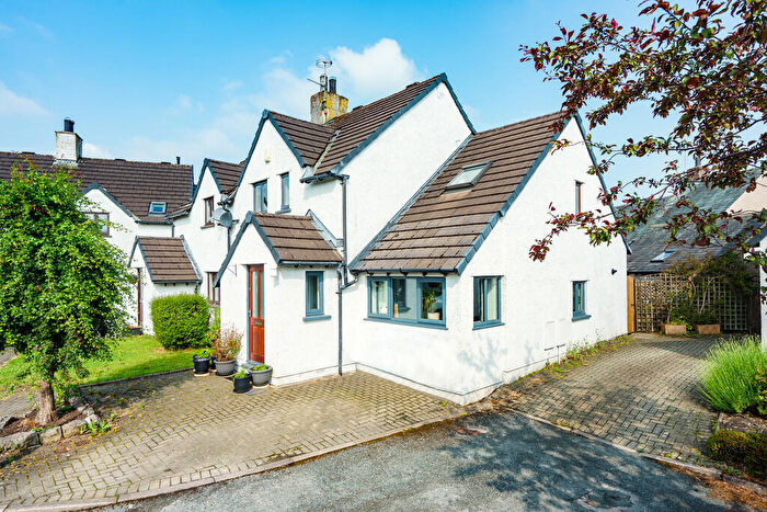 4 Bedroom Semi-Detached House To Rent In Ash Meadow, Kendal, LA9