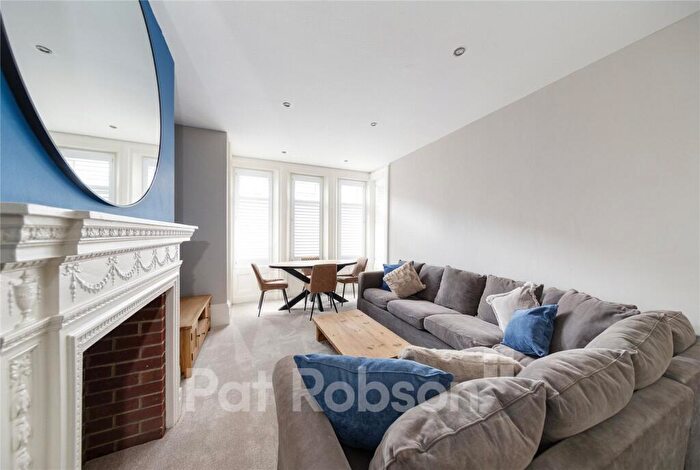 3 Bedroom Apartment To Rent In Lindisfarne, Otterburn Villas, Jesmond, Newcastle Upon Tyne, NE2