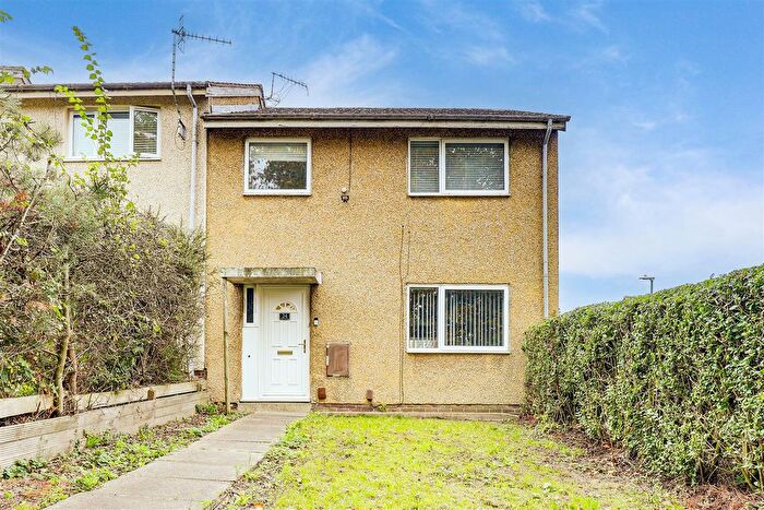 3 Bedroom End Terrace House For Sale In Chevin Gardens, Top Valley, Nottinghamshire, NG5