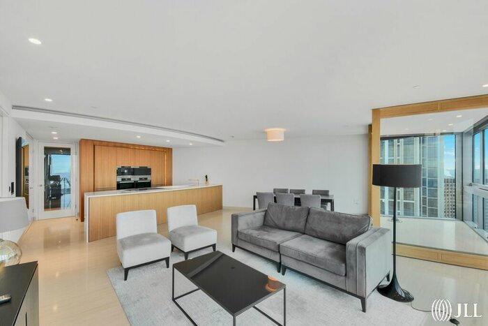 2 Bedroom Flat To Rent In The Tower, London, SW8
