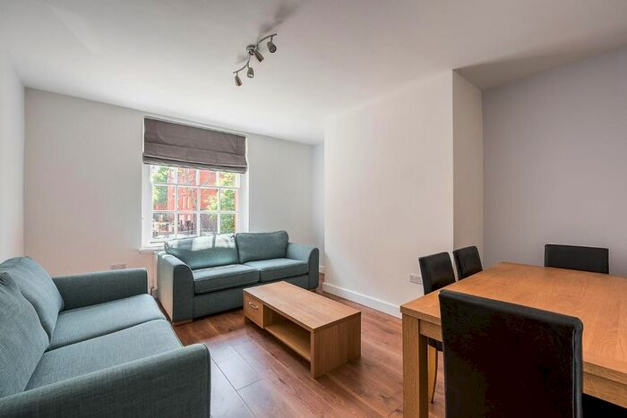 2 Bedroom Flat To Rent In Erasmus Street, London, SW1P