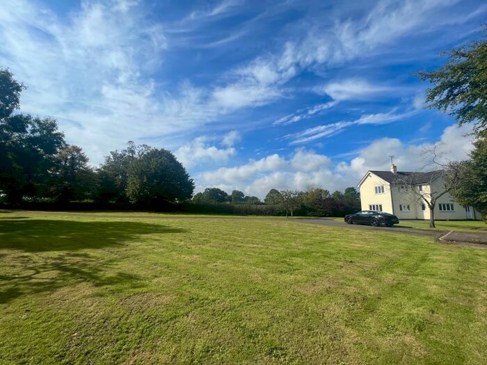 4 Bedroom Detached House For Sale In Cobblers Bank, Brewood, ST19