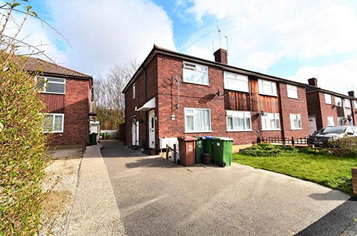 2 Bedroom Maisonette To Rent In Gwillim Close Sidcup, DA15