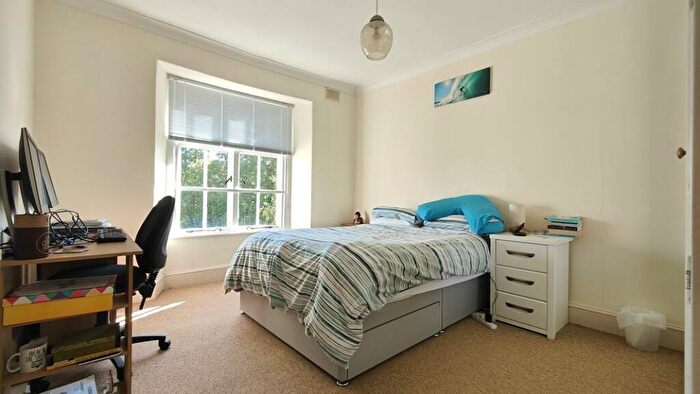 1 Bedroom Flat For Sale In Saffron Court, The Avenue, Sherborne, Dorset, DT9