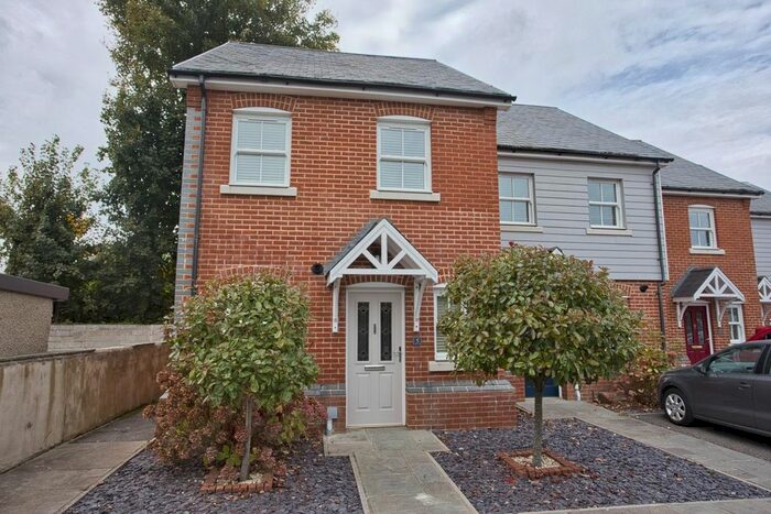 3 Bedroom Property To Rent In Gladstone Road, Walmer, Deal, CT14