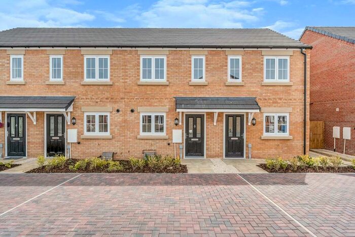 2 Bedroom Terraced House To Rent In Thorpe Gardens, Doncaster, DN4