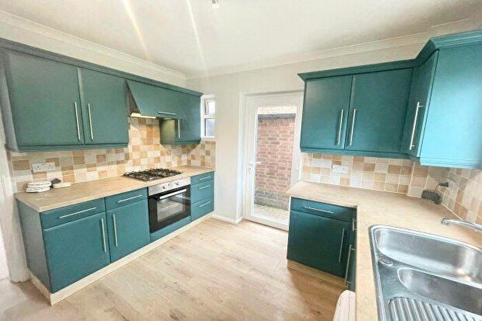 3 Bedroom Property To Rent In Rushford Drive, Nottingham, NG8