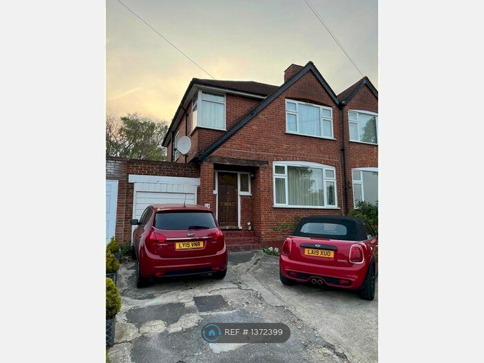 4 Bedroom Semi-Detached House To Rent In Southwood Drive, Surrey, KT5