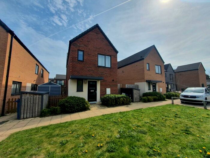 2 Bedroom House To Rent In Farrier Close, Doncaster, DN1