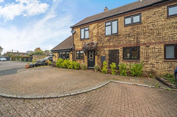 4 Bedroom Semi-Detached House For Sale In Capel Close, Akeley, Buckingham, MK18