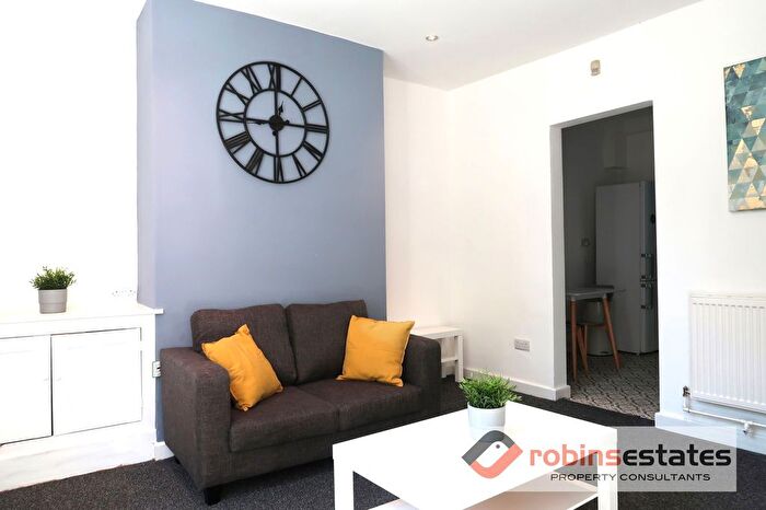 2 Bedroom End Of Terrace House To Rent In Bastion Street, Nottingham, NG7