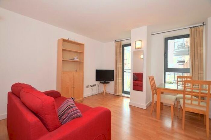 1 Bedroom Apartment To Rent In West One Central, Fitzwilliam Street, S1