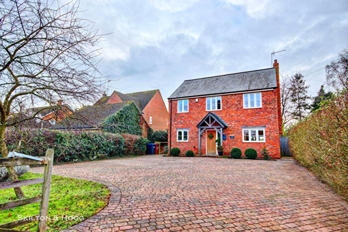 4 Bedroom Detached House For Sale In Church Street, Charwelton, Northamptonshire, NN11