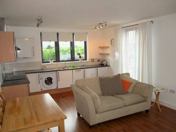 2 Bedroom Flat To Rent In The Parkes Building, Beeston, NG9