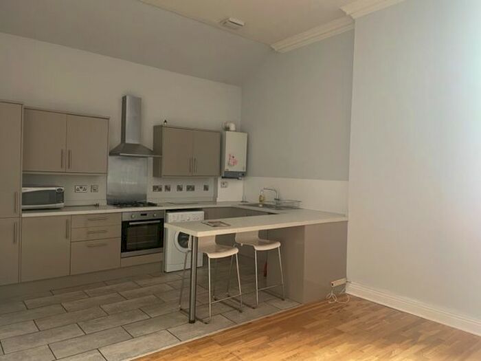 1 Bedroom Flat To Rent In Lord Montgomery Way, Portsmouth, PO1