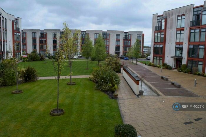 2 Bedroom Flat To Rent In Freshpool Way, Sharston, M22
