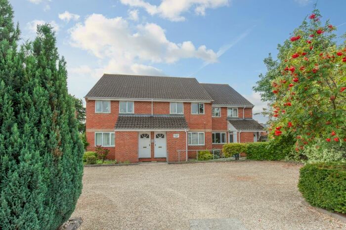 1 Bedroom Flat To Rent In Herschel Crescent, East Oxford, OX4