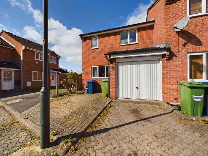 3 Bedroom End Of Terrace House To Rent In Gupshill Close, Gloucester Road, Tewkesbury, GL20